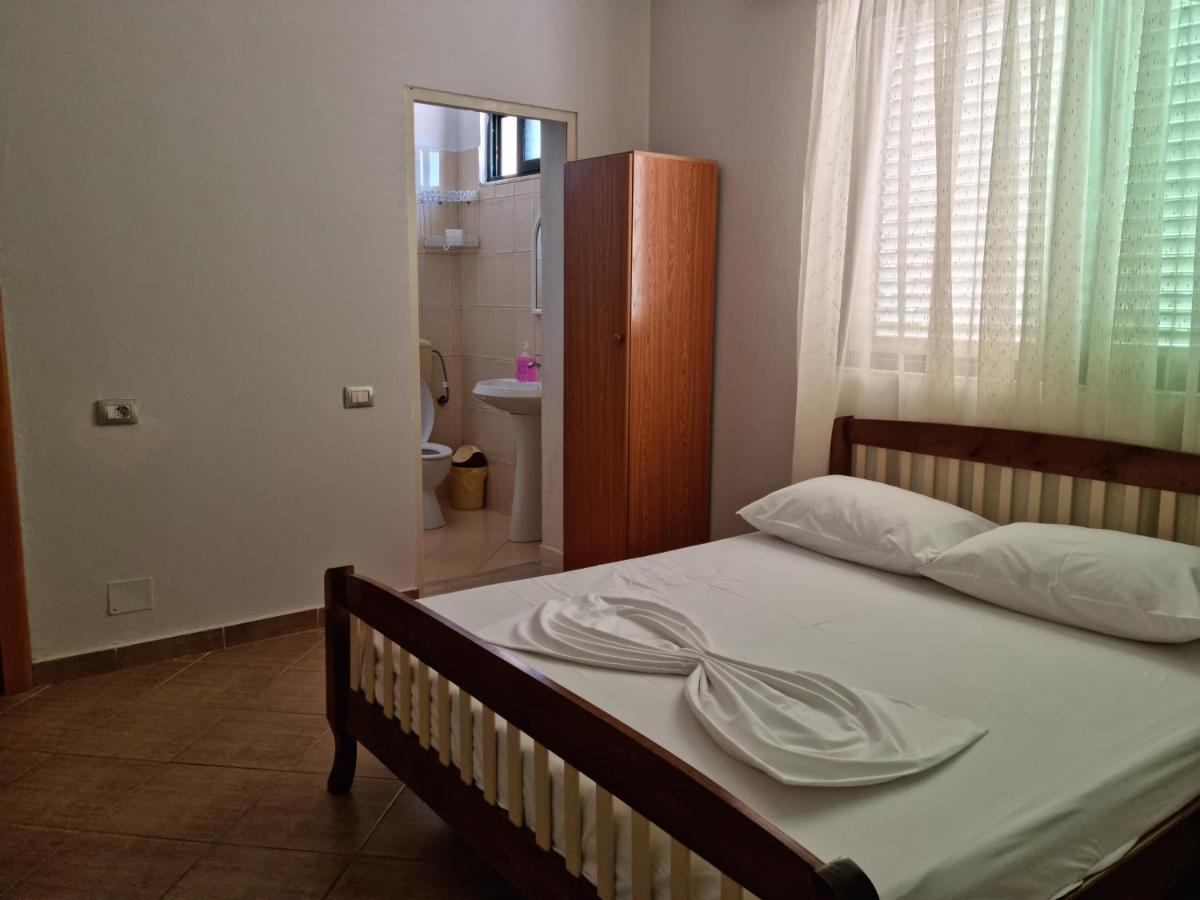 Guesthouse Novi ドゥラス エクステリア 写真