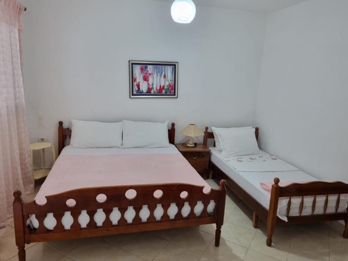Guesthouse Novi ドゥラス エクステリア 写真