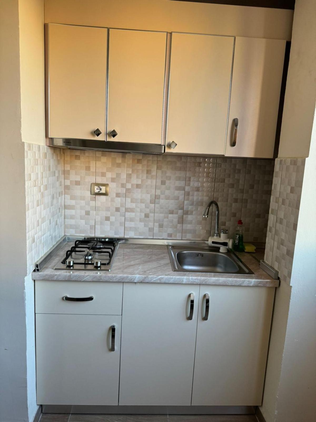 Guesthouse Novi ドゥラス エクステリア 写真