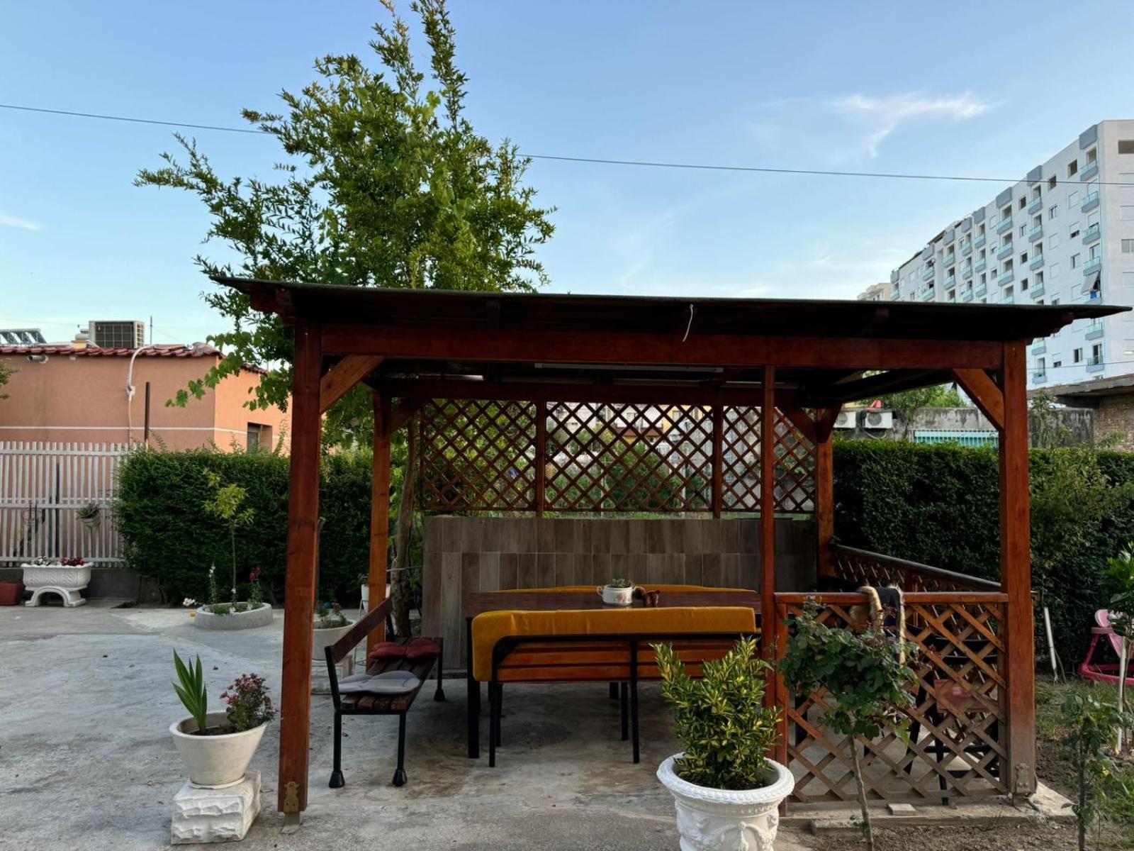 Guesthouse Novi ドゥラス エクステリア 写真
